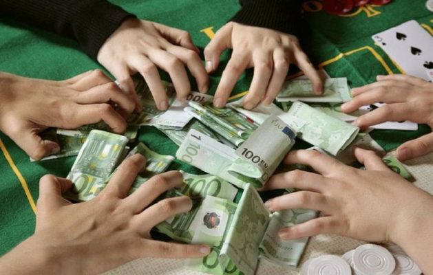 Dựa vào cảm tính hay linh cảm Dựa vào cảm tính hay linh cảm