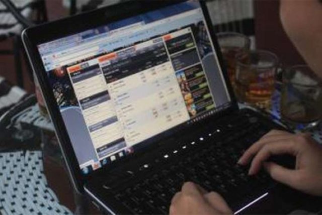 CHƠI CÁ ĐỘ BÓNG ĐÁ Ở ĐÂU? NHÀ CÁI UY TÍN NHẤT