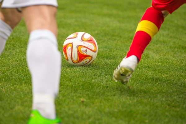 Cá độ bóng đá có phải vi phạm pháp luật không?