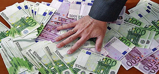 Người chơi cá độ bóng đá cần làm gì? Người chơi cá độ bóng đá cần làm gì?