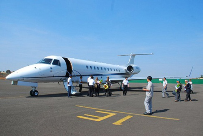 Tìm hiểu về những chiếc máy bay của bầu Đức và giá trị của nó