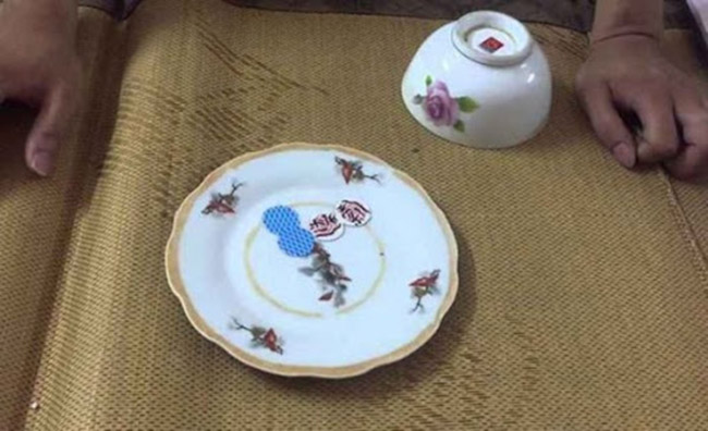 Điều hướng và nhìn lén quân bài Điều hướng và nhìn lén quân bài