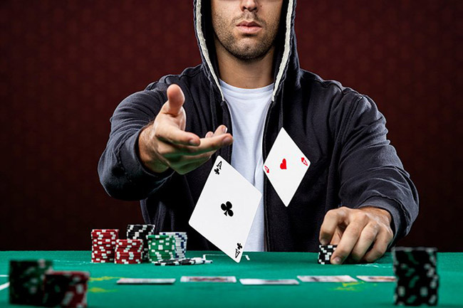 Cách để trở thành ông trùm poker Cách để trở thành ông trùm poker