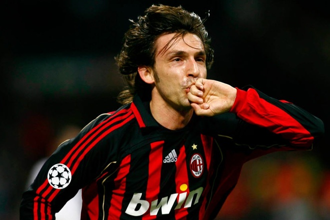 Pirlo là một trong những nhân tố chủ chốt của đội hình cây thông AC Milan