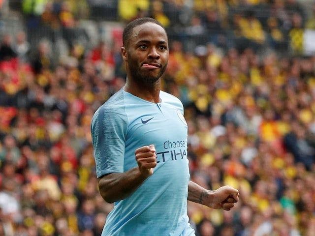 Raheem Sterling là một trong những cầu thủ trẻ hay trong FIFA Online 3