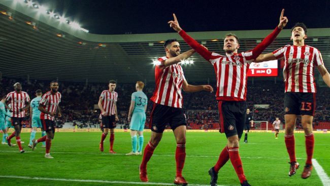 Sunderland là đội bóng áp dụng khá thành công chiến thuật 451