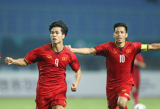 Bộ môn bóng đá có trong ASIAD từ những thời kỳ đầu