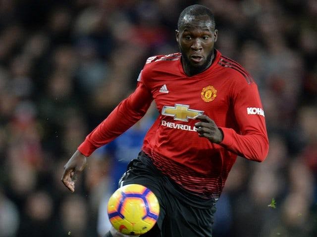 Romelu Lukaku luôn cống hiến hết mình cho sự nghiệp bóng đá và giành được ngôi vị vua phá lưới hạng Anh