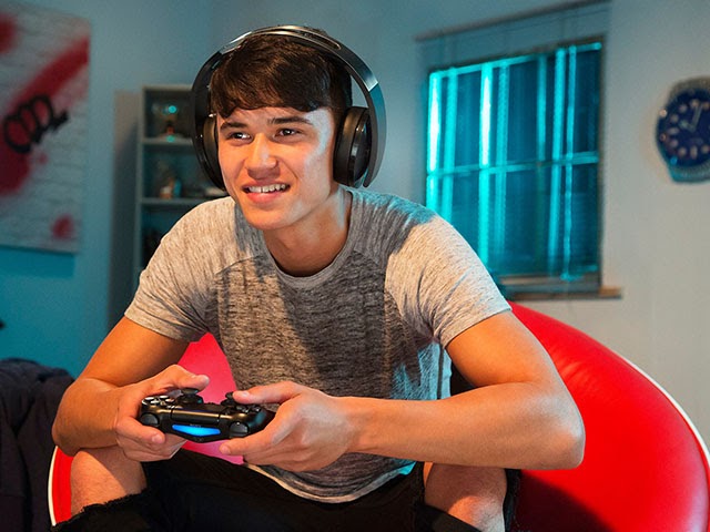 [Chia sẻ] Hướng dẫn chơi fifa online 4 bằng tay cầm PS4