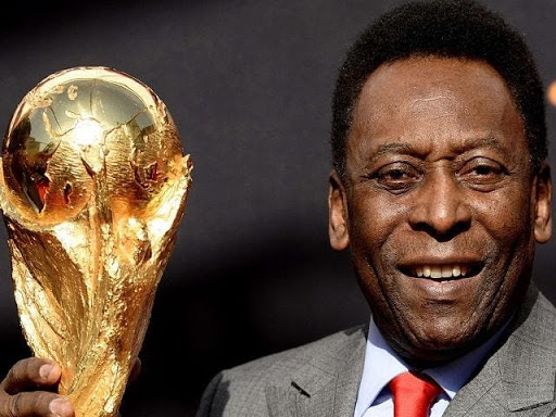 Pele là tiền đạo hay nhất mọi thời đại, là người tạo nên các kỷ lục của bóng đá thế giới’