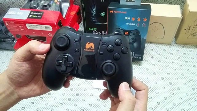 Tay cầm chơi game FIFA Online 3 loại không dây