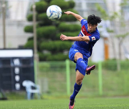 Bật mí cách sút bóng bằng mu bàn chân chính xác nhất 