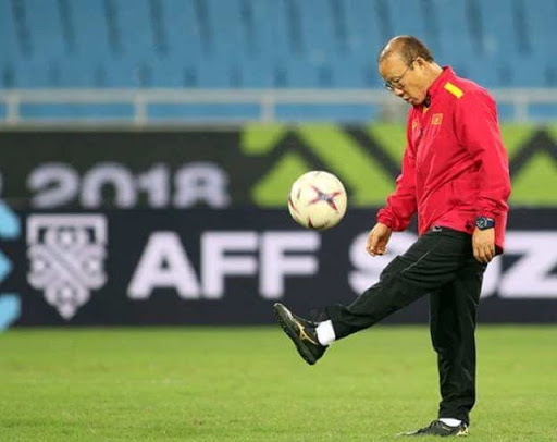 Top 5 cách tâng bóng điêu luyện như cầu thủ chuyên nghiệp